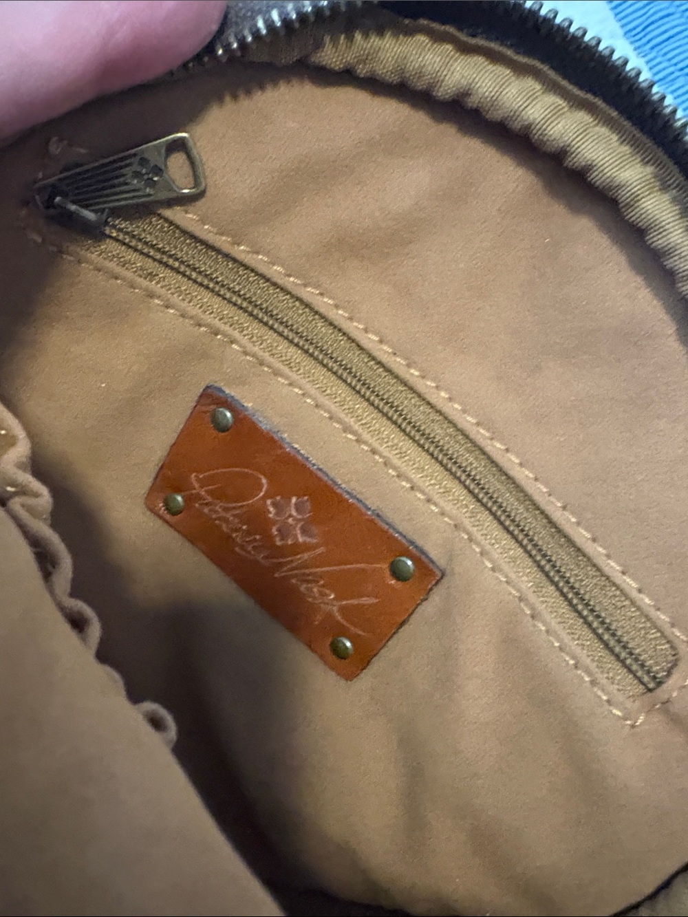 Patricia Nash Brown Embossed Leather Round Crossbody - Picture 7 of 8